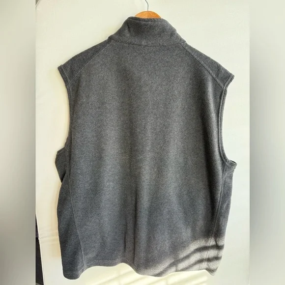 Columbia fleece vest • Men’s XL - Picture 3 of 3